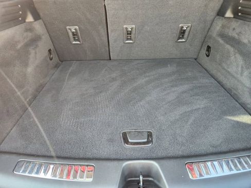 Used 2024 Cadillac XT4 Premium Luxury w/ Cold Weather Package image 33