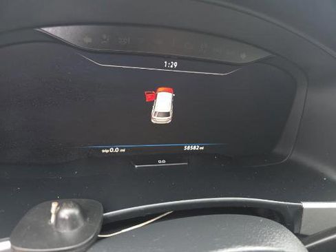 Used 2019 Volkswagen Atlas SEL Premium image 8