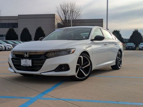 Certified 2022 Honda Accord Sport image 2