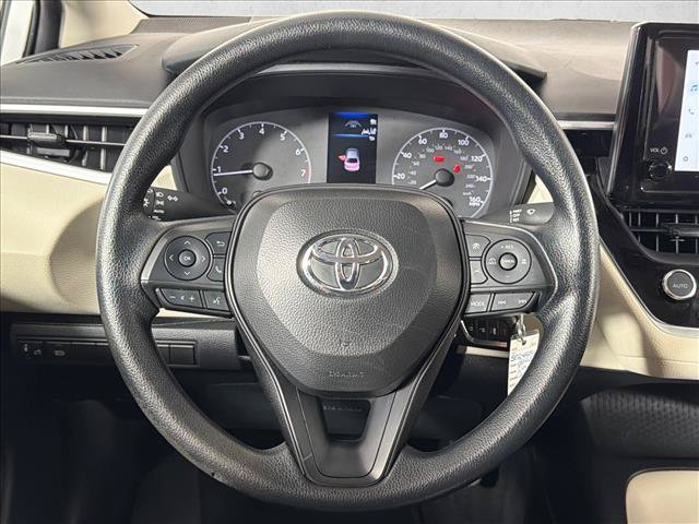 Used 2025 Toyota Corolla LE FWD image 23