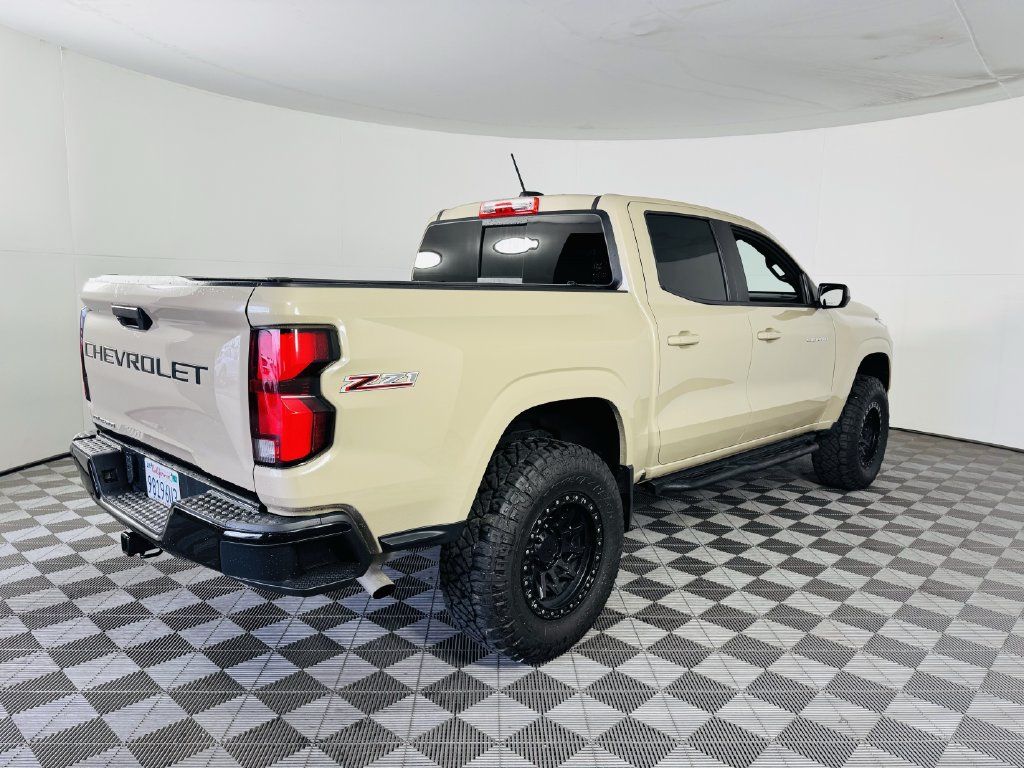 Used 2023 Chevrolet Colorado Z71 AWD/4WD image 26