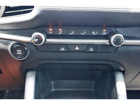 Used 2024 MAZDA MAZDA3 s FWD image 26