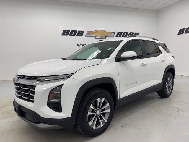 Used 2025 Chevrolet Equinox LT w/ Convenience Package II AWD/4WD image 1