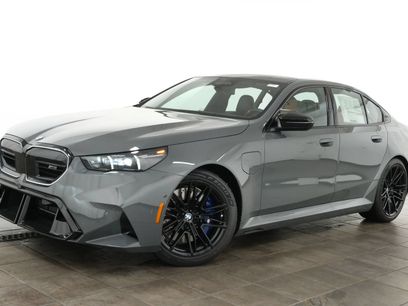 New 2027 BMW M5 w/ Executive Package