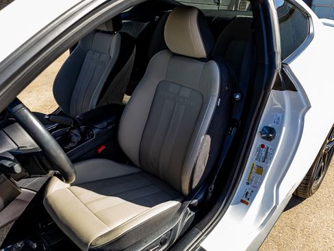 Used 2019 Ford Mustang GT w/ Equipment Group 301A image 25