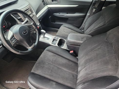 Used 2013 Subaru Outback 2.5i Premium image 14