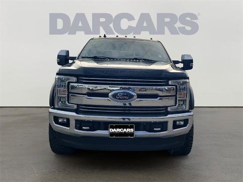 Certified 2019 Ford F350 Lariat w/ Chrome Package image 2