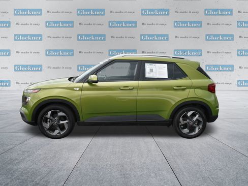Used 2024 Hyundai Venue SEL image 10