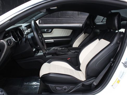 Used 2015 Ford Mustang 50 Years RWD image 36