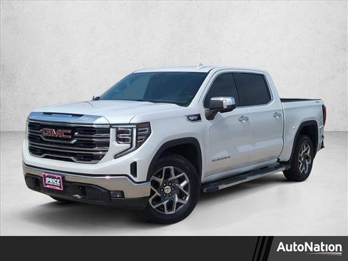 Used 2024 GMC Sierra 1500 SLT image 1