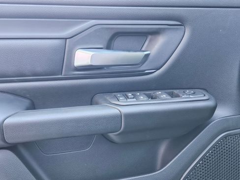 New 2026 RAM 1500 Express AWD/4WD image 16