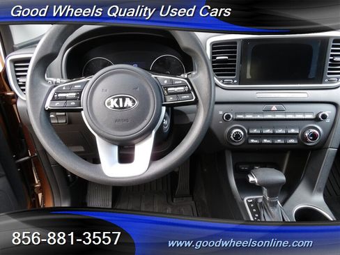 Used 2020 Kia Sportage LX FWD image 15