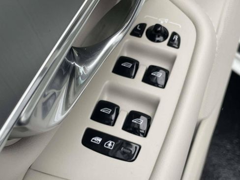 Certified 2023 Volvo XC90 B5 Core w/ Protection Package Premier AWD/4WD image 15