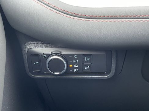 New 2026 Ford Explorer Active image 24