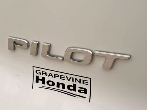 Used 2021 Honda Pilot Special Edition image 8