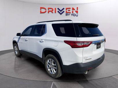 Used 2020 Chevrolet Traverse LT