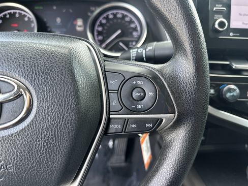 Certified 2022 Toyota Camry LE AWD/4WD image 20