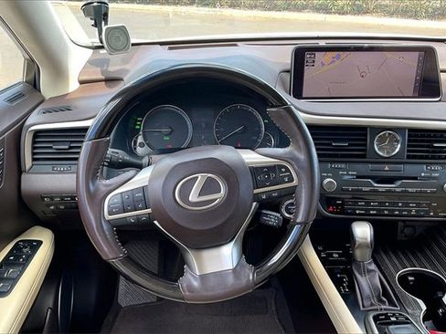 Used 2019 Lexus RX 450hL Luxury image 5