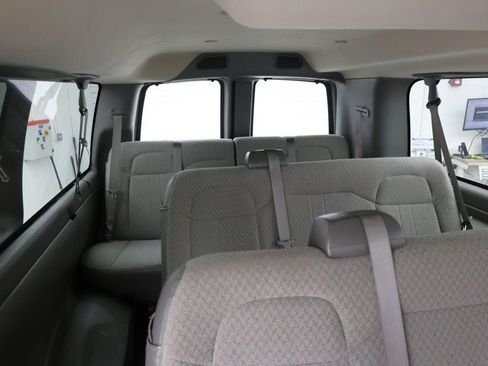 Used 2024 Chevrolet Express 3500 LS RWD image 18