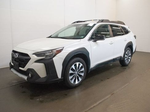 Used 2024 Subaru Outback Limited XT AWD/4WD image 8