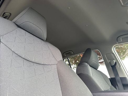 Certified 2025 Toyota RAV4 XLE AWD/4WD image 16