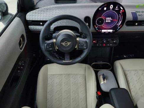 Used 2025 MINI Cooper S FWD image 54