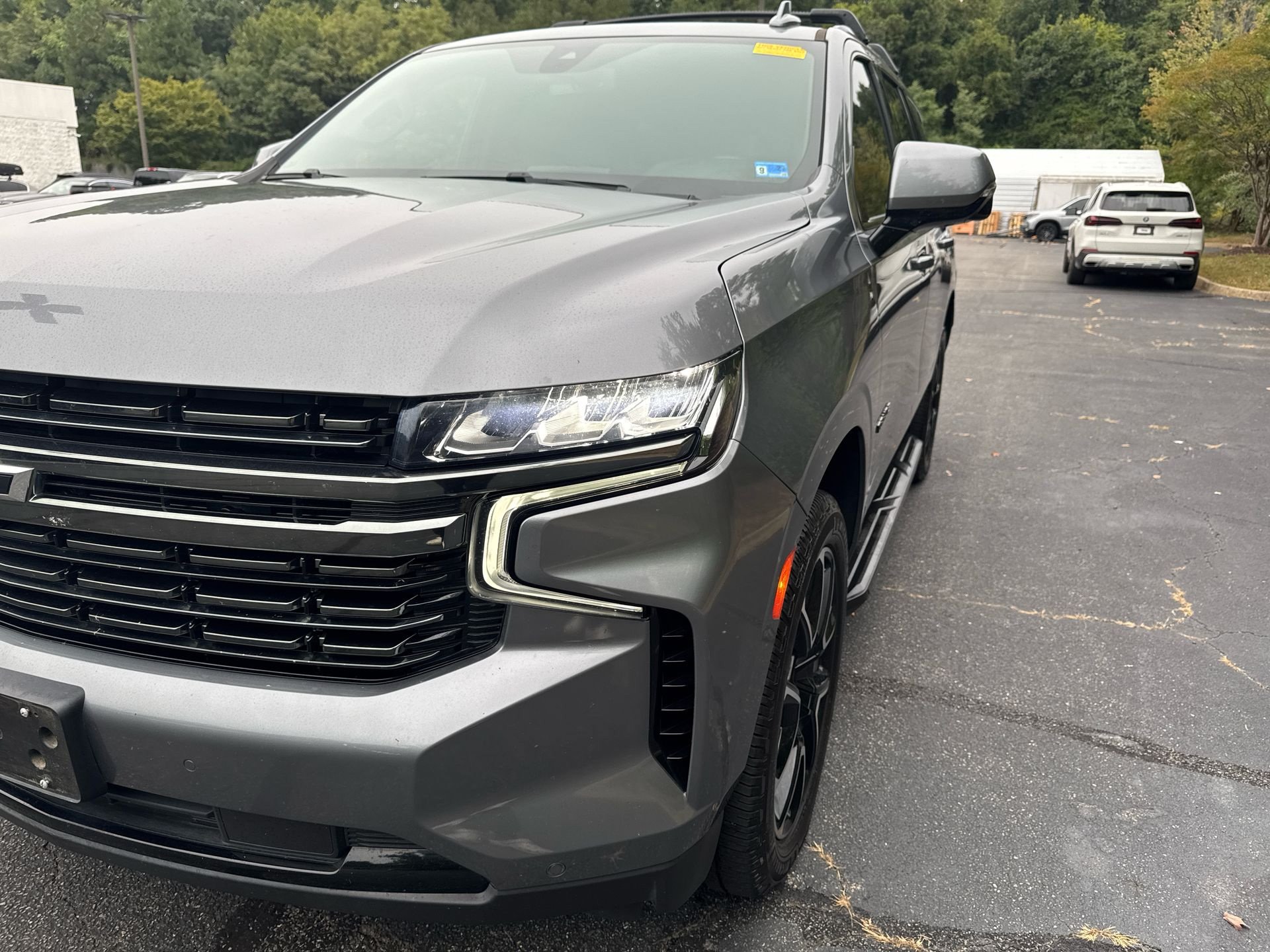 Used 2022 Chevrolet Tahoe RST w/ Luxury Package AWD/4WD image 5