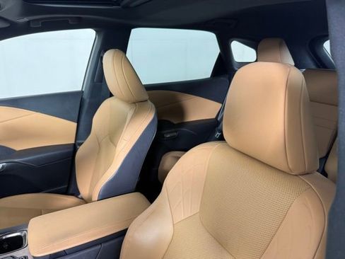 Used 2024 Lexus RX 350 Premium w/ Cold Area Package FWD image 7