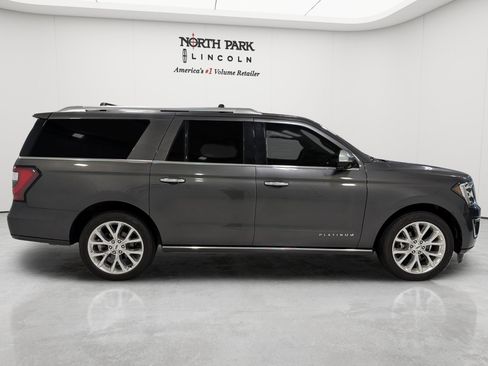Used 2018 Ford Expedition Max Platinum RWD image 6