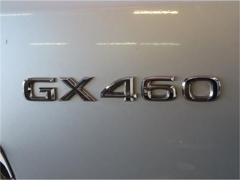 Used 2016 Lexus GX 460 image 29