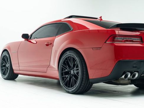 Used 2014 Chevrolet Camaro SS w/ RS Package image 18