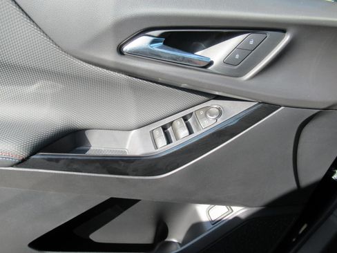 Used 2026 Chevrolet Equinox RS w/ Safety and Technology Package FWD image 21