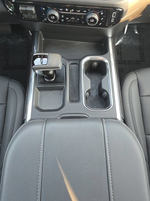 Used 2026 Chevrolet Silverado 1500 LTZ w/ LTZ Premium Package AWD/4WD image 41