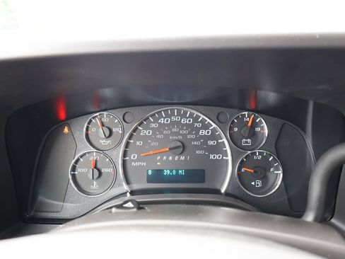 New 2026 Chevrolet Express 2500 w/ Enhanced Convenience Package RWD image 15
