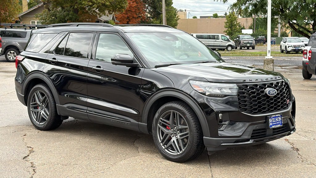 New 2026 Ford Explorer ST w/ Sun And Sound Package AWD/4WD image 3