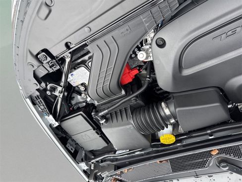 New 2026 Chrysler Voyager LX image 39