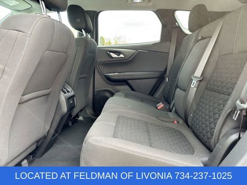 Used 2022 Chevrolet Blazer LT FWD image 23