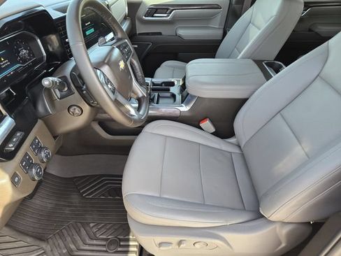Used 2024 Chevrolet Silverado 1500 LTZ w/ LTZ Premium Texas Edition AWD/4WD image 13