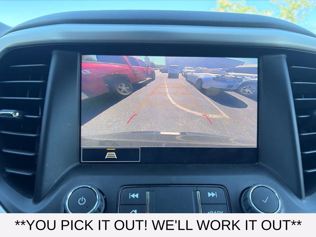 Used 2023 GMC Acadia SLT AWD/4WD image 15