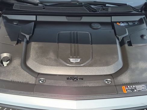 Certified 2024 Cadillac Lyriq Tech w/ LPO, Floor Liner Package RWD image 29