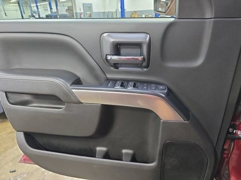 Used 2018 Chevrolet Silverado 1500 LT w/ All Star Edition AWD/4WD image 27