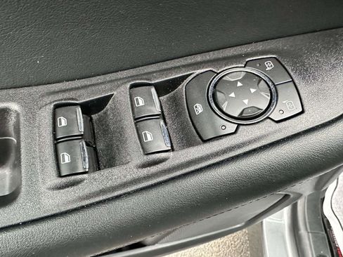 Used 2022 Ford Edge SEL w/ Convenience Package image 10