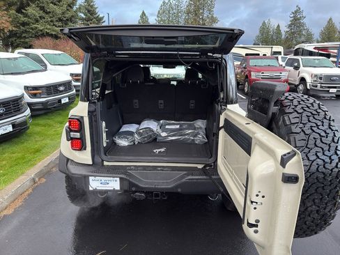 New 2025 Ford Bronco Raptor AWD/4WD image 42