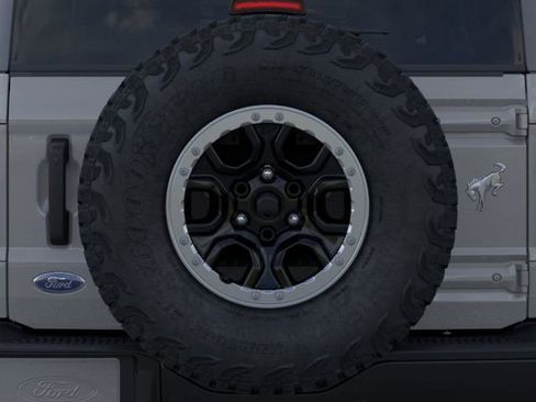 New 2026 Ford Bronco Badlands image 25