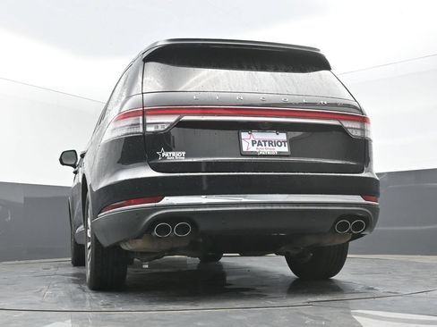 Used 2020 Lincoln Aviator Reserve AWD/4WD image 41