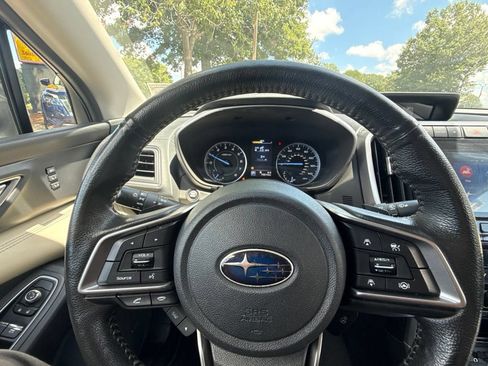 Used 2022 Subaru Ascent Limited w/ Technology Package AWD/4WD image 17