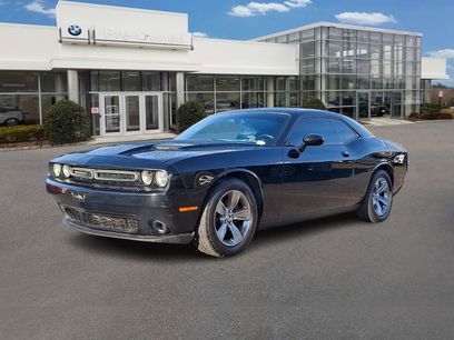 Used 2015 Dodge Challenger SXT