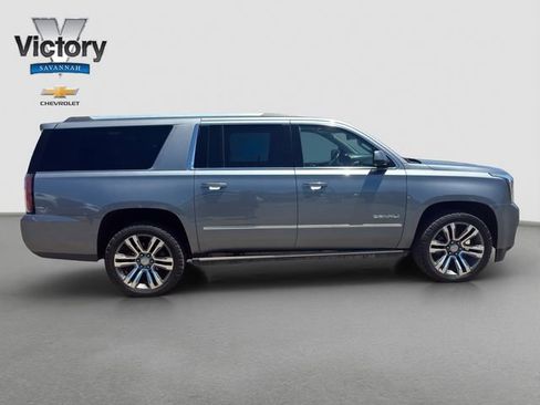 Used 2018 GMC Yukon XL Denali w/ Denali Ultimate Package AWD/4WD image 8