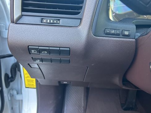 Used 2019 Lexus RX 350 FWD w/ Navigation Package image 23