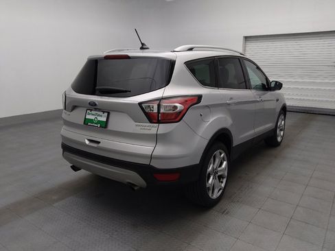 Used 2018 Ford Escape Titanium FWD image 9